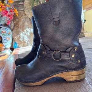 Sanita Wooden Clog Boots 39